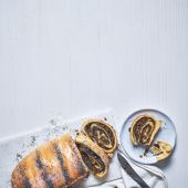 Polish poppy seed roll