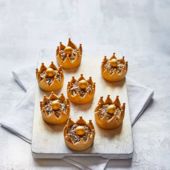 Honey-walnut crown tartlets