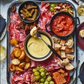 Fondue grazing board