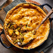 Beef massaman pie