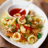 Fried chilli squid salad