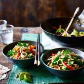 Veggie satay noodles