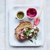 Beetroot and goats' cheese open sandwich