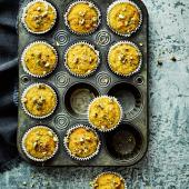 Orange, pistachio and polenta drizzle cakes