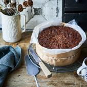 Clementine & chocolate Christmas cake