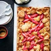 Rhubarb slab pie