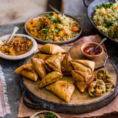 Potato and pea samosas