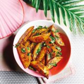 Herby garlic butter potato wedges