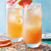 Ginger beer paloma