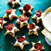 Parmesan shortbreads with mozzarella, cherry tomatoes and pesto