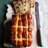 Hot cross bun loaf