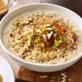 Porridge with marmalade 