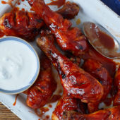 Buffalo drumsticks with blue cheese dip 