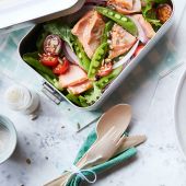 Hot smoked salmon salad with horseradish dressing