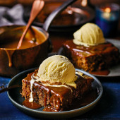 Treco Pudding Classic steamed treacle pudding recipe | Sainsbury`s Magazine