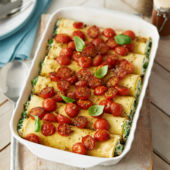 Cannelloni with balsamic glazed tomatoes