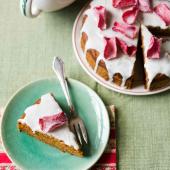 Carrot tea cake with vanilla icing