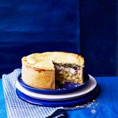 Chicken, leek and bacon pie