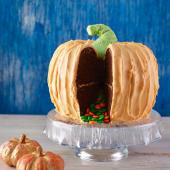 Chocolate spiced pumpkin piñata cake