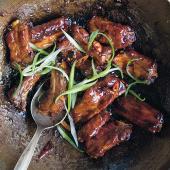 Caramel pork ribs (Thit kho to)