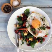Duck egg and chorizo brunch salad