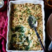 Spinach and ricotta crumble