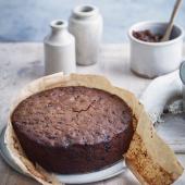 Mulled wine Christmas cake