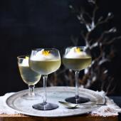 Muscat jellies with spiced cream