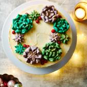 Succulent wreath cake decoration 