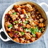 Chickpea, cauliflower and squash curry