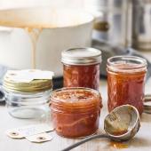 Rhubarb, orange and ginger jam