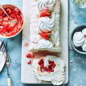 Eton mess roulade