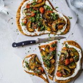 Curried mushroom flatbreads
