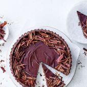 No-bake dark chocolate and nut tart