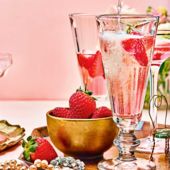 Strawberry and thyme sparkler