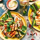 Sticky sweet chilli halloumi wraps