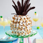 Pineapple and coconut ‘pineapple’ cake 
