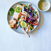 Salmon fillet with Asian slaw