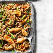 Sticky Chinese chicken traybake