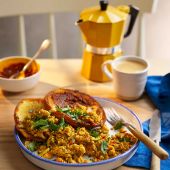 Turmeric masala scrambled eggs with buttery buns
