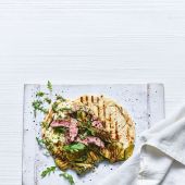 Lamb flatbreads with Greek pesto 
