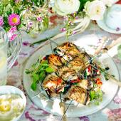 Aubergine, pepper and halloumi kebabs with lemony houmous