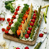 ‘Edible garden’ crudités and dips