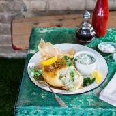 Battered haddock and mushy pea fishcakes with homemade tartare sauce