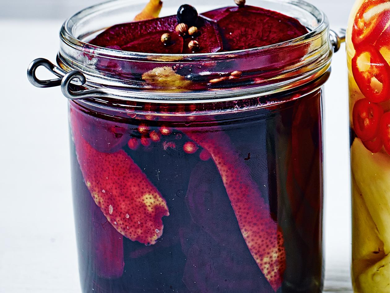 Gin beetroot pickle