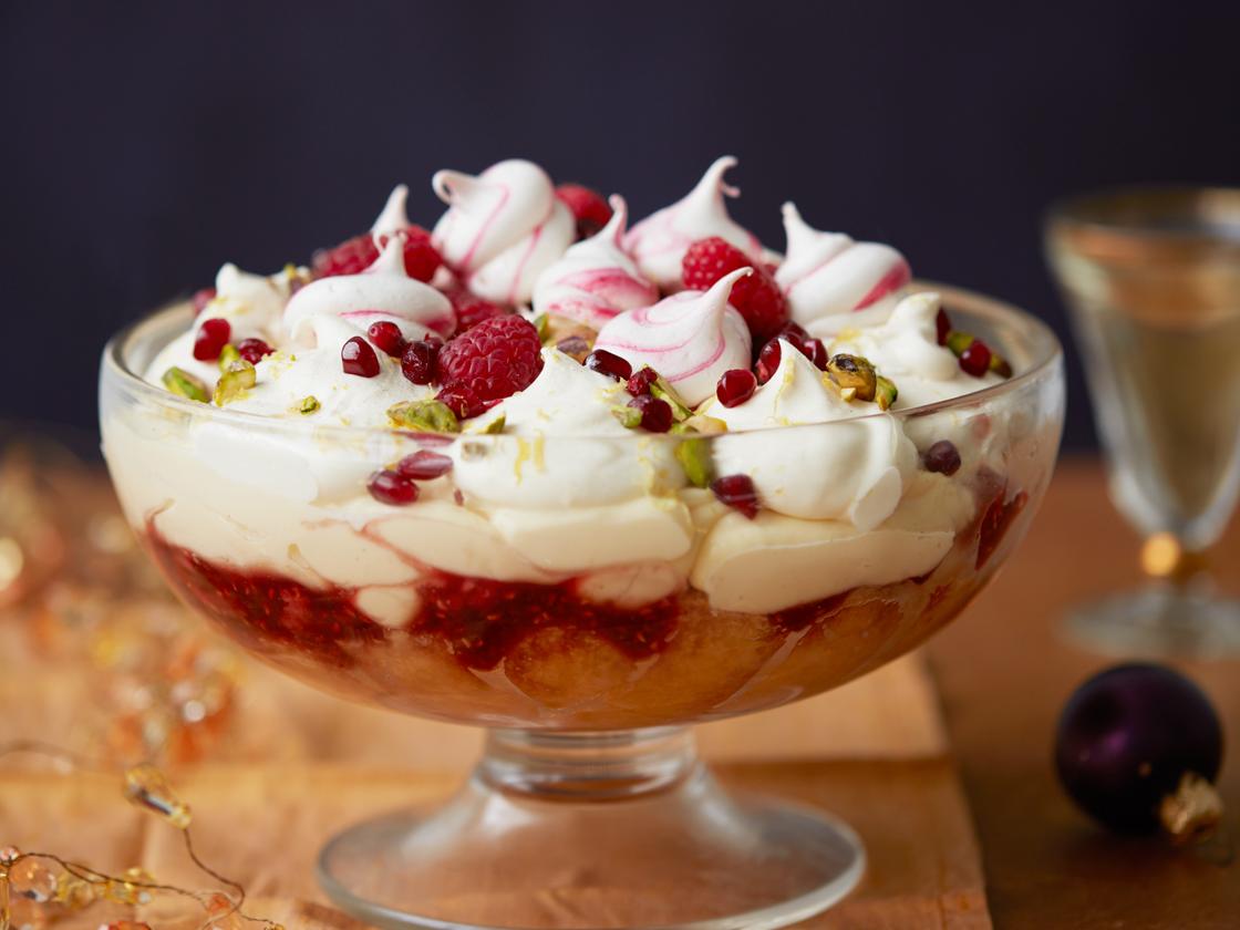 Raspberry and Prosecco trifle