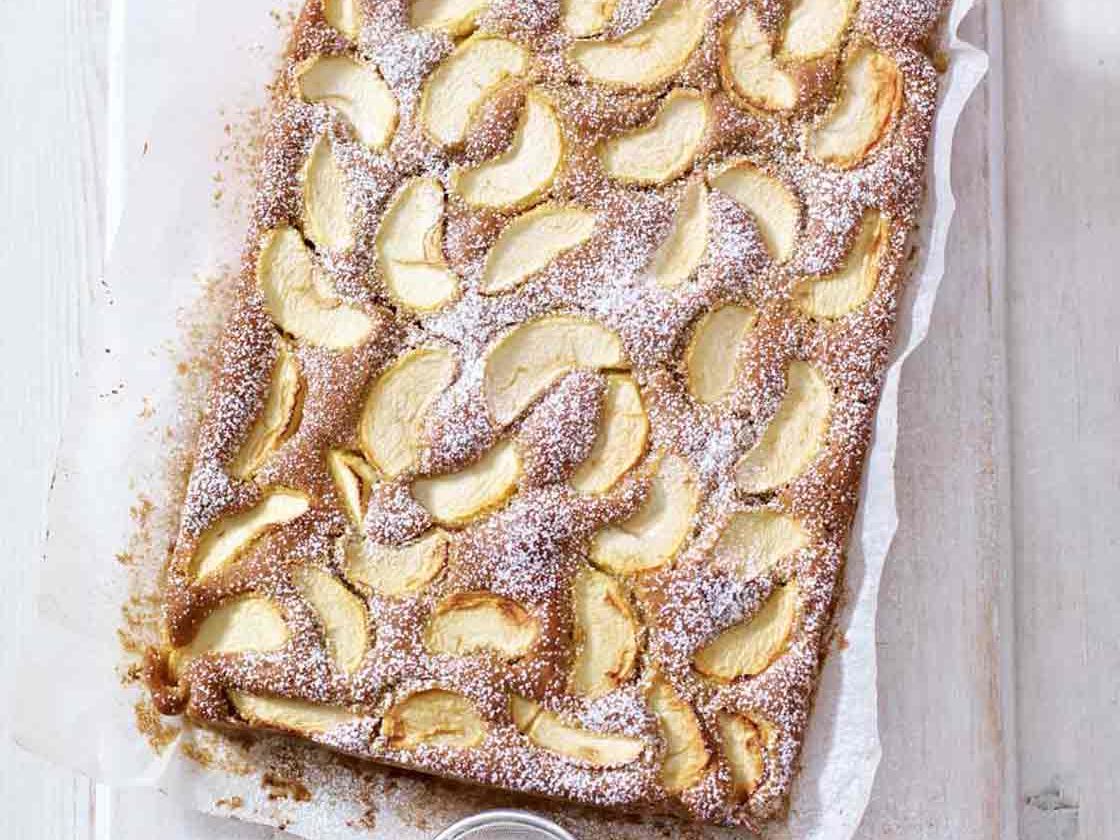mary berry tray bake tin