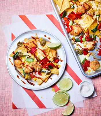 Popcorn chicken nachos