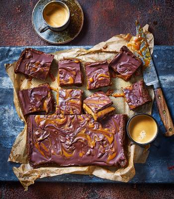 Mocha caramel crunch squares