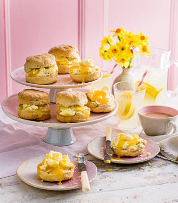Lemonade scones